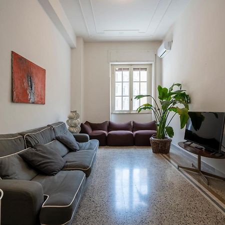 Ferienwohnung Zaum House, Quartiere Umbertino. 120 Mq Bari Exterior foto
