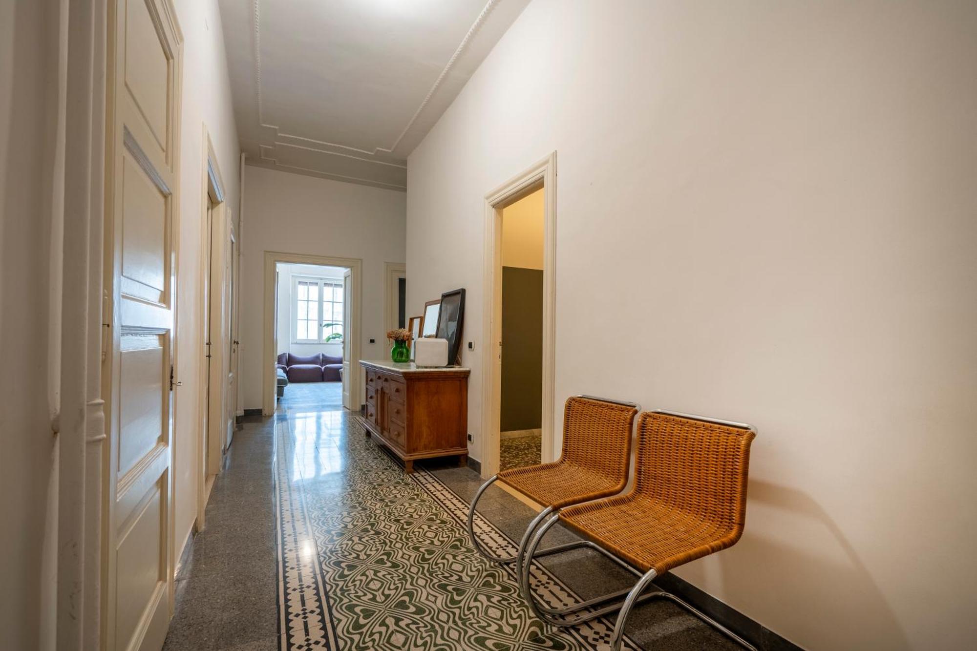 Ferienwohnung Zaum House, Quartiere Umbertino. 120 Mq Bari Exterior foto